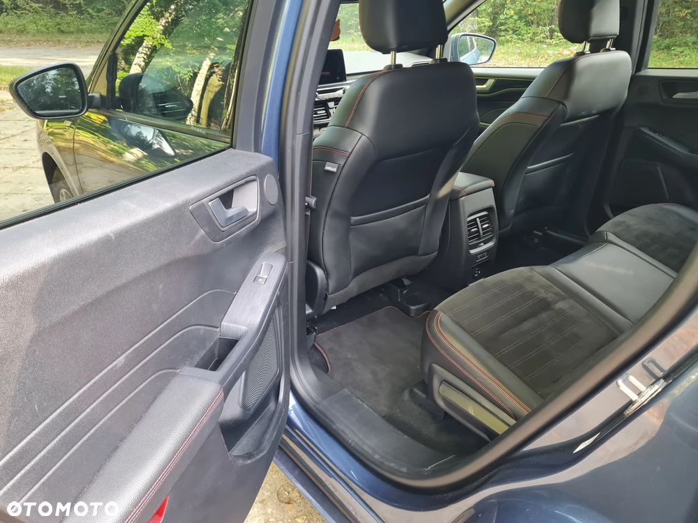 Ford Kuga 2.5 FHEV FWD ST-Line X - 11