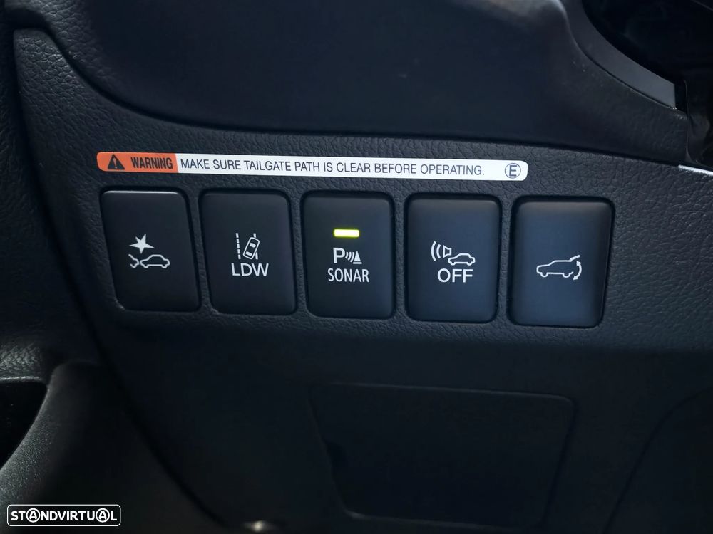 Mitsubishi Outlander - 27