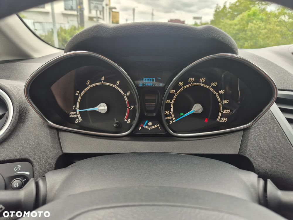 Ford Fiesta 1.25 Ambiente - 5