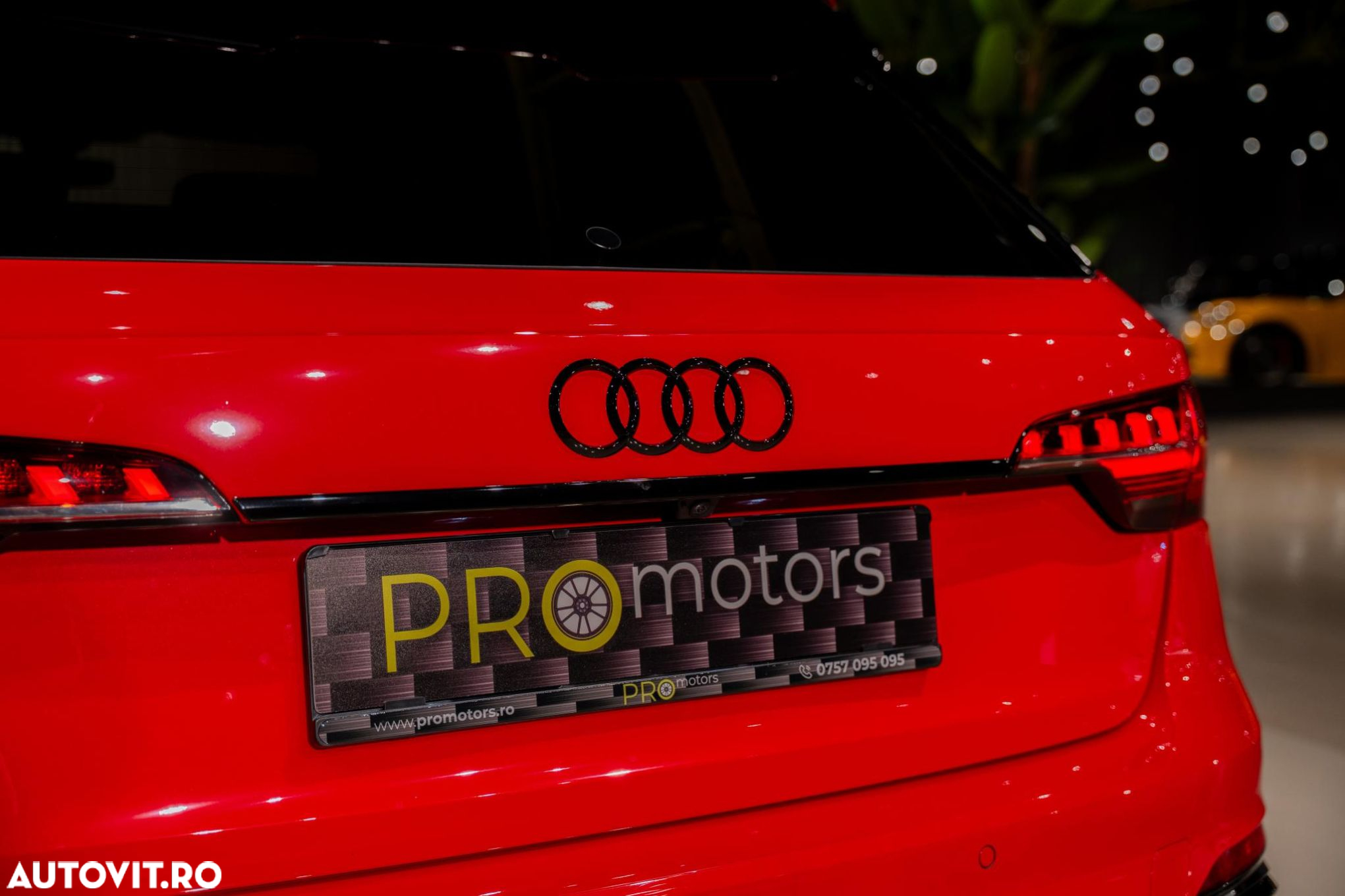 Audi RS4 Avant quattro Tiptronic - 23