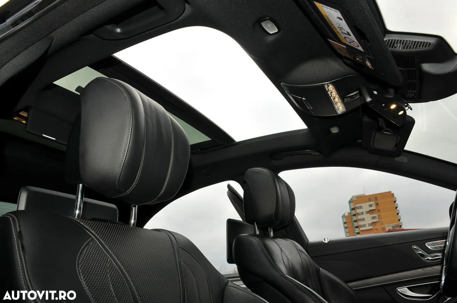 Mercedes-Benz S 350 d 4Matic L 9G-TRONIC - 36