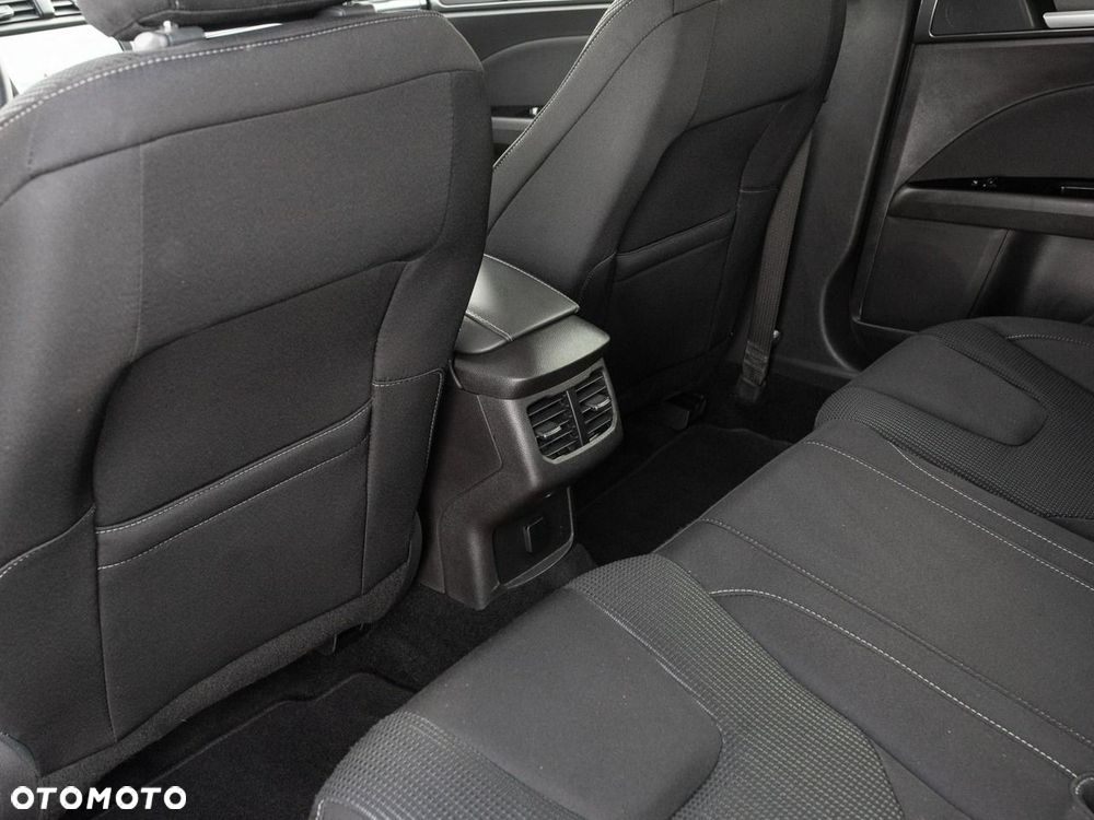 Ford Mondeo 2.0 EcoBlue Titanium AWD - 27