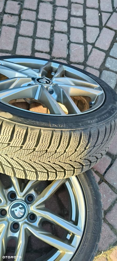 Skoda Superb 2.0 TDI Elegance - 11