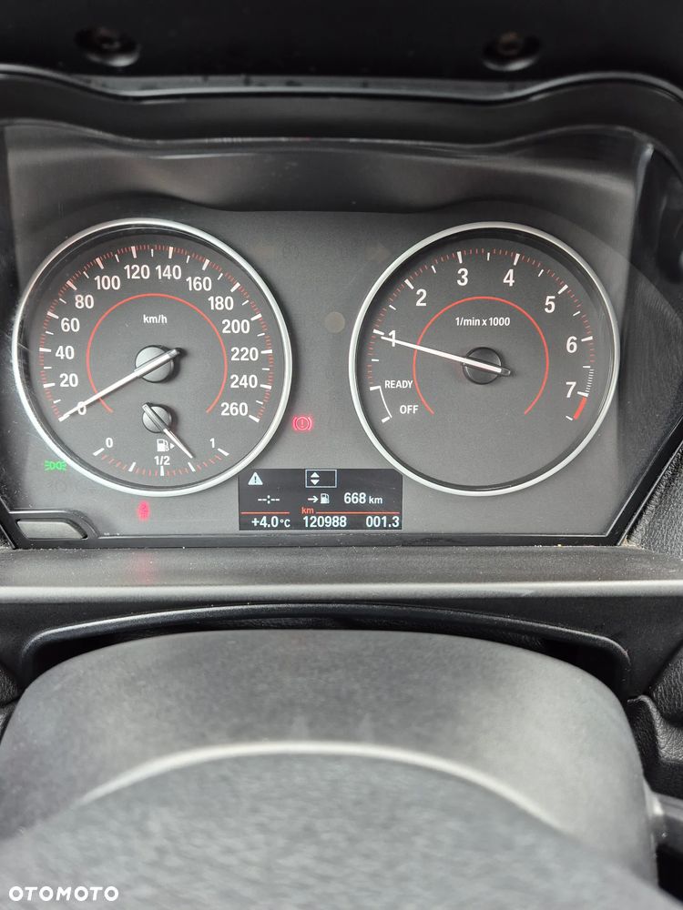 BMW Seria 1 116i Sport Line - 33