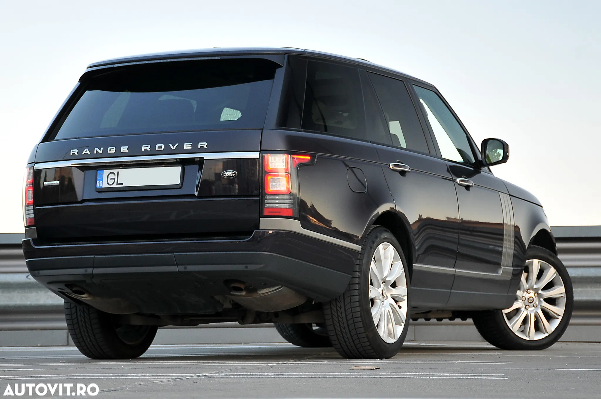 Land Rover Range Rover LWB 5.0 I S/C Autobiography - 4