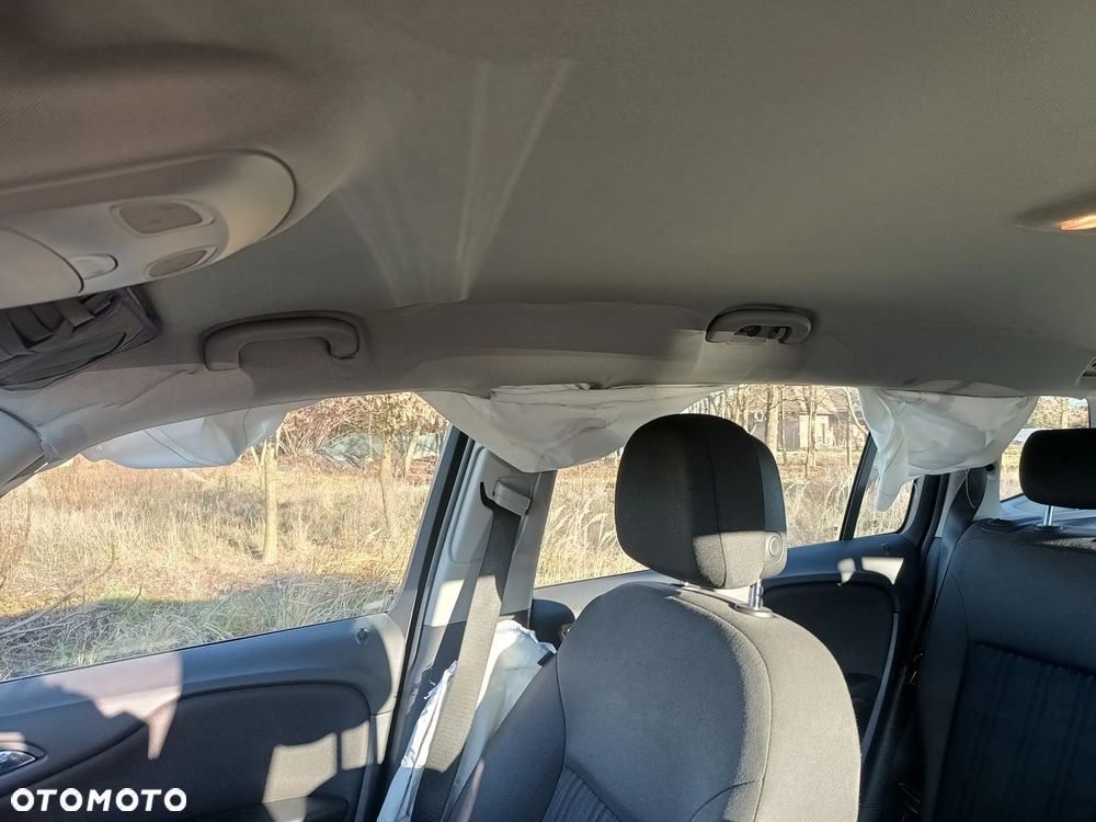 Opel Zafira 1.4 Turbo Active - 32