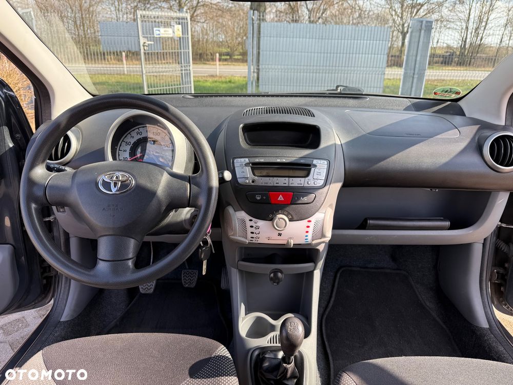 Toyota Aygo Team - 14