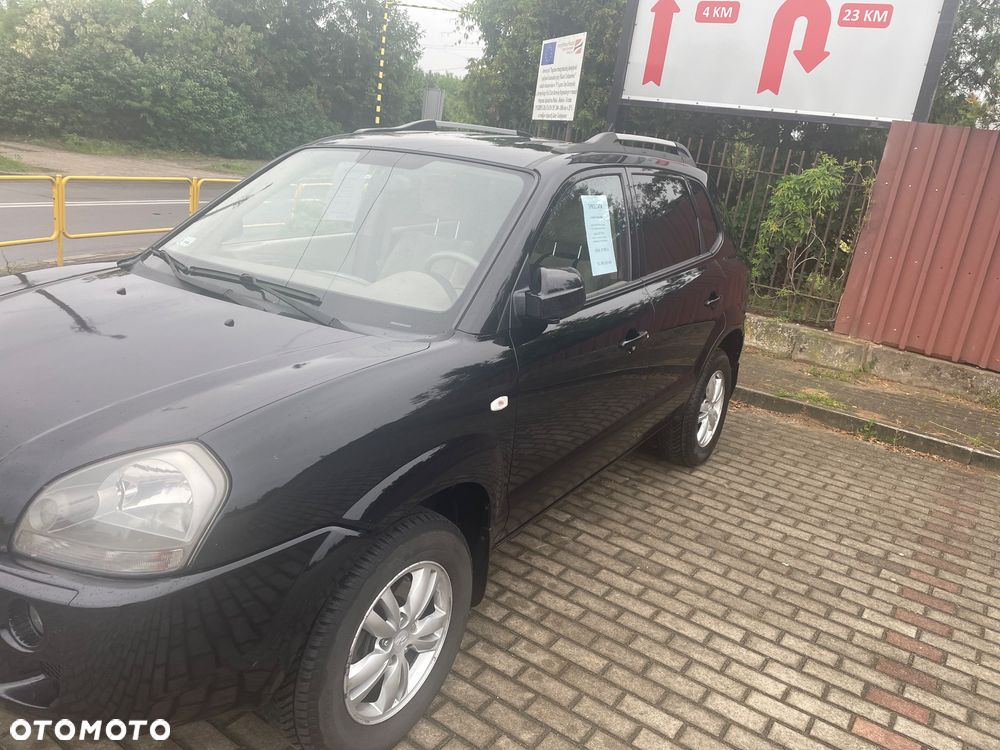 Hyundai Tucson 2.0 Comfort 2WD - 3