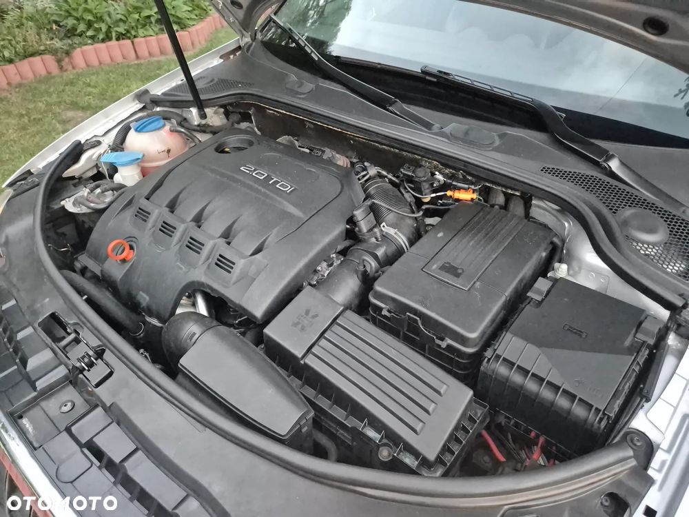 Audi A3 Sportback 2.0 TDI DPF S line Sportpaket (plus) - 33