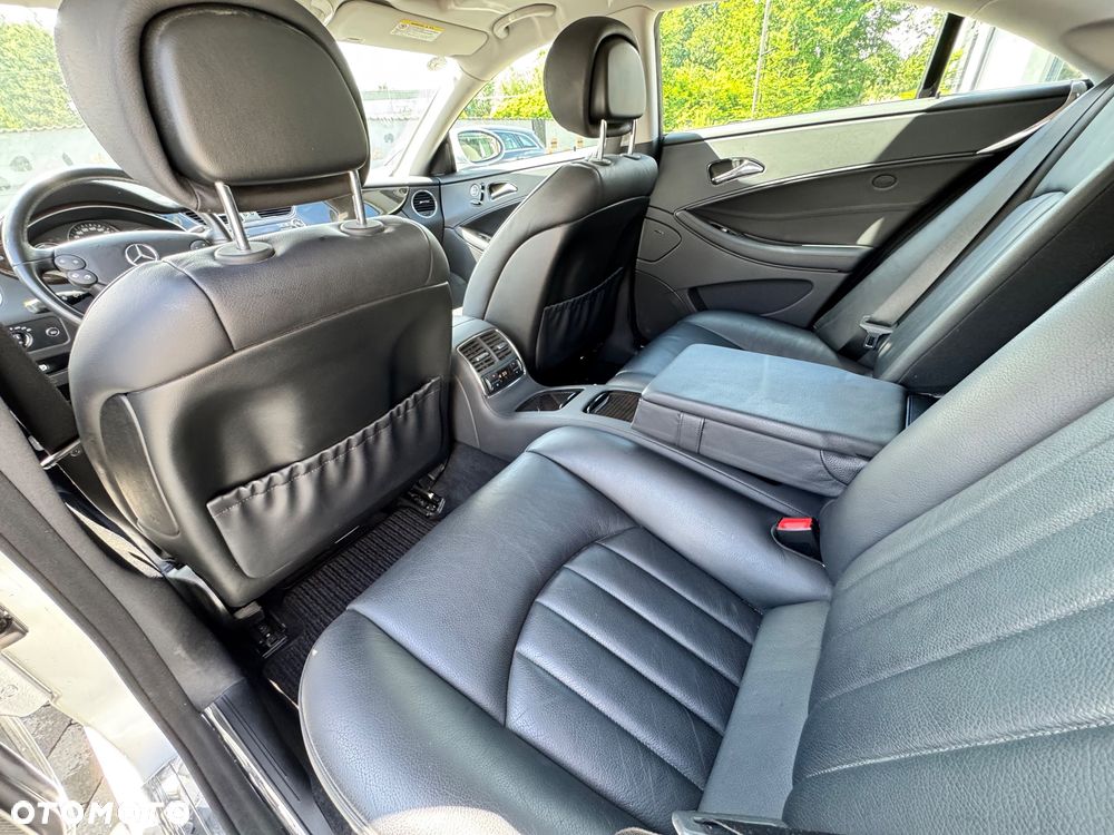 Mercedes-Benz CLS 350 7G-TRONIC - 19