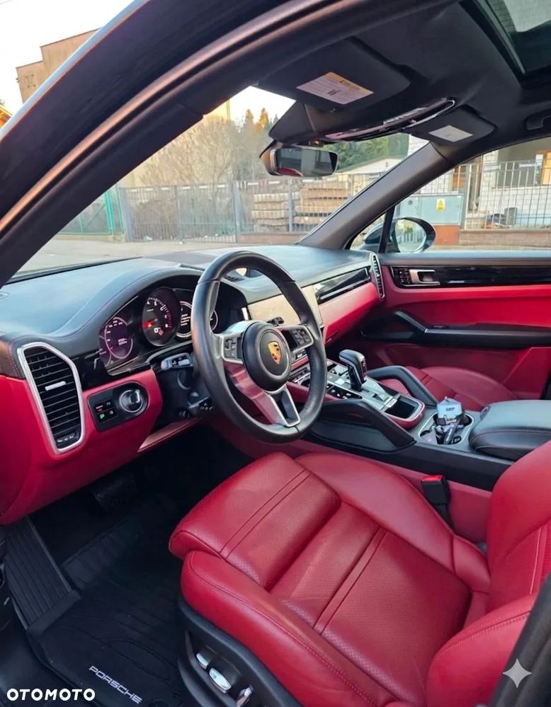 Porsche Cayenne Tiptronic S Platinum Edition - 15