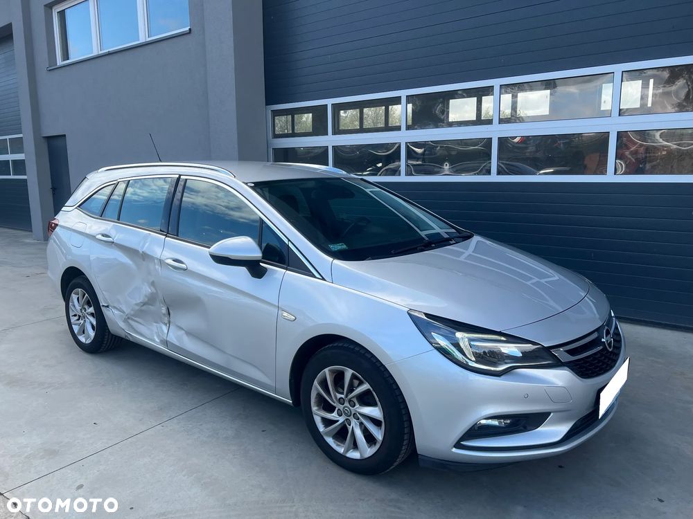 Opel Astra V 1.4 T Elite - 7