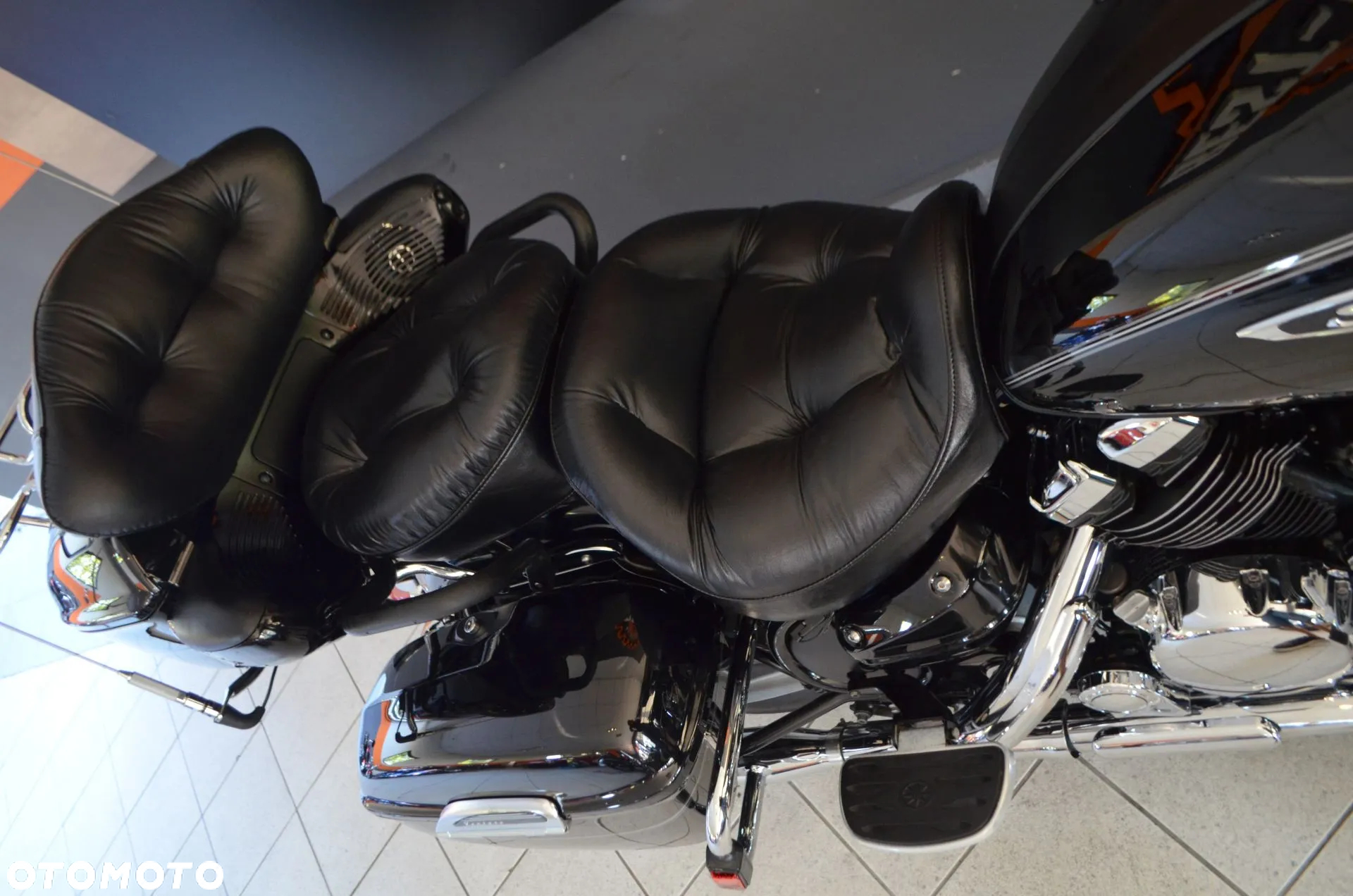 Yamaha Venture - 15