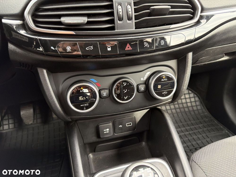 Fiat Tipo - 25