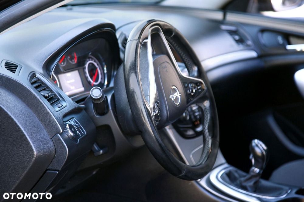 Opel Insignia 2.0 CDTI - 19