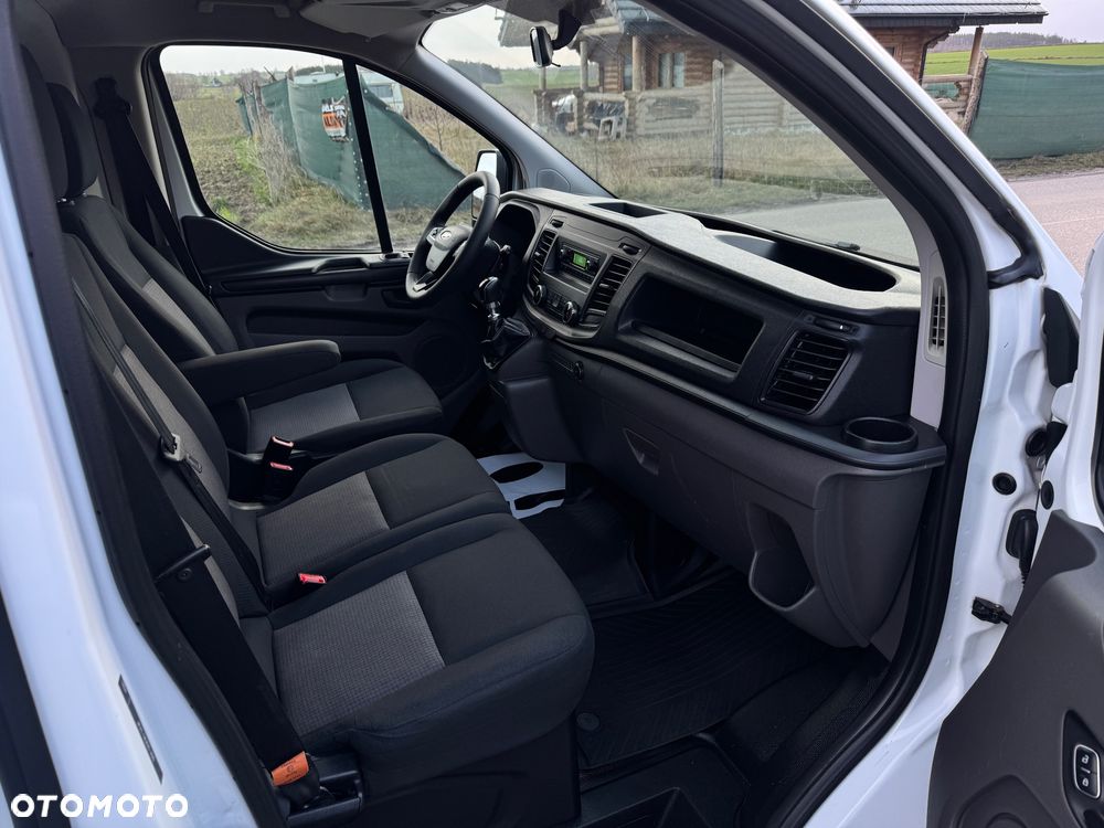 Ford Transit Custom - 8