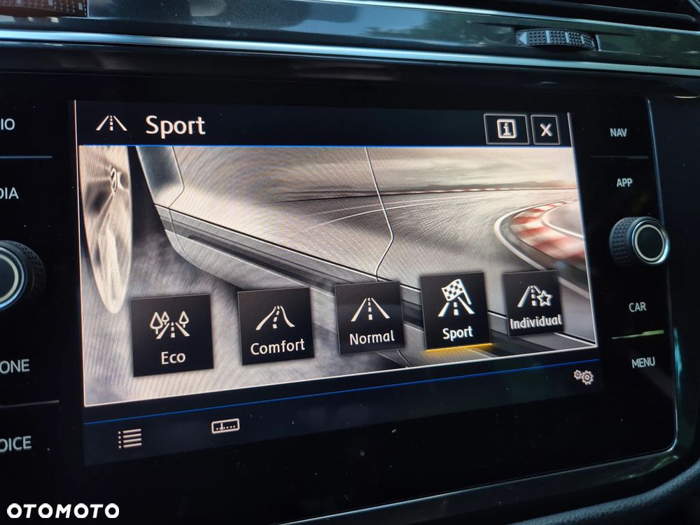 Volkswagen Tiguan 2.0 TSI BMT 4Mot Highline DSG - 13