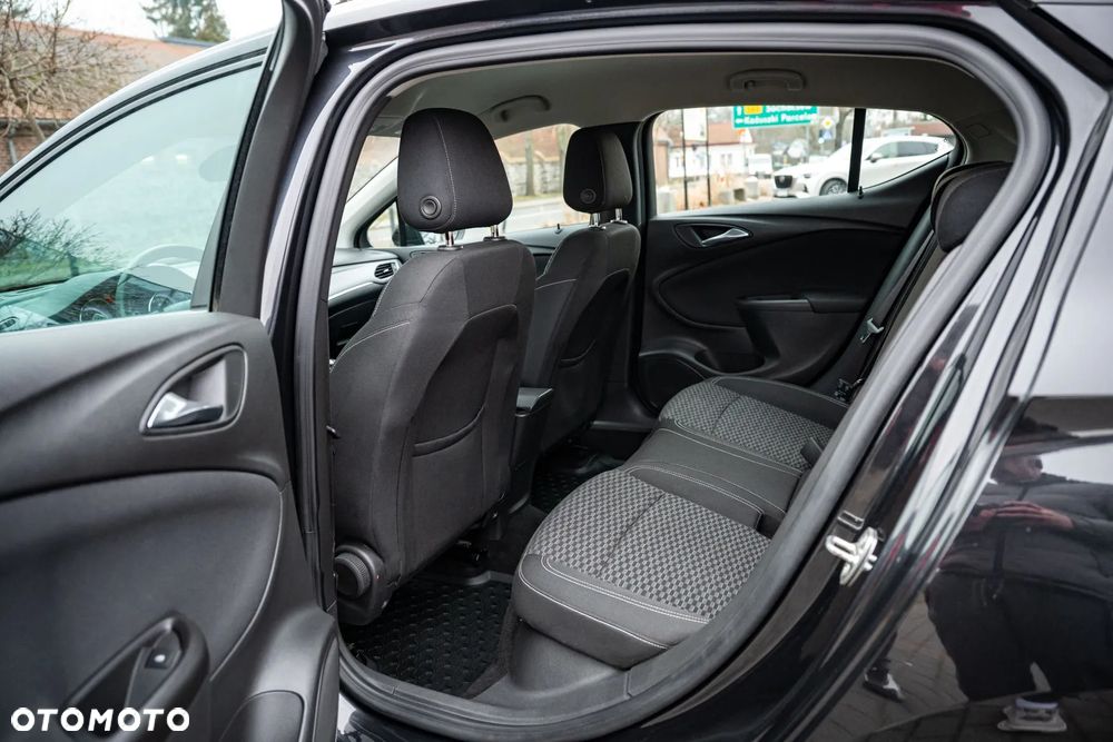 Opel Astra 1.4 Turbo Edition - 30