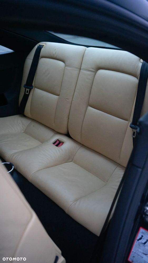 Audi TT Coupé 3.2 quattro DSG - 12