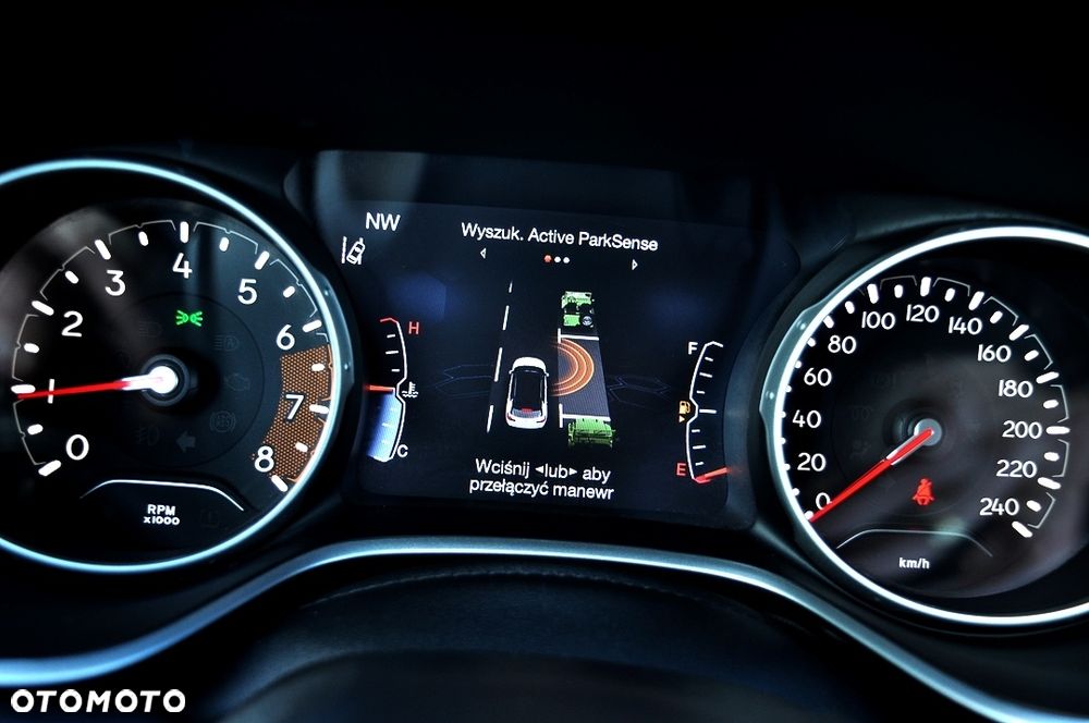 Jeep Compass 1.4 TMair Limited FWD S&S - 37