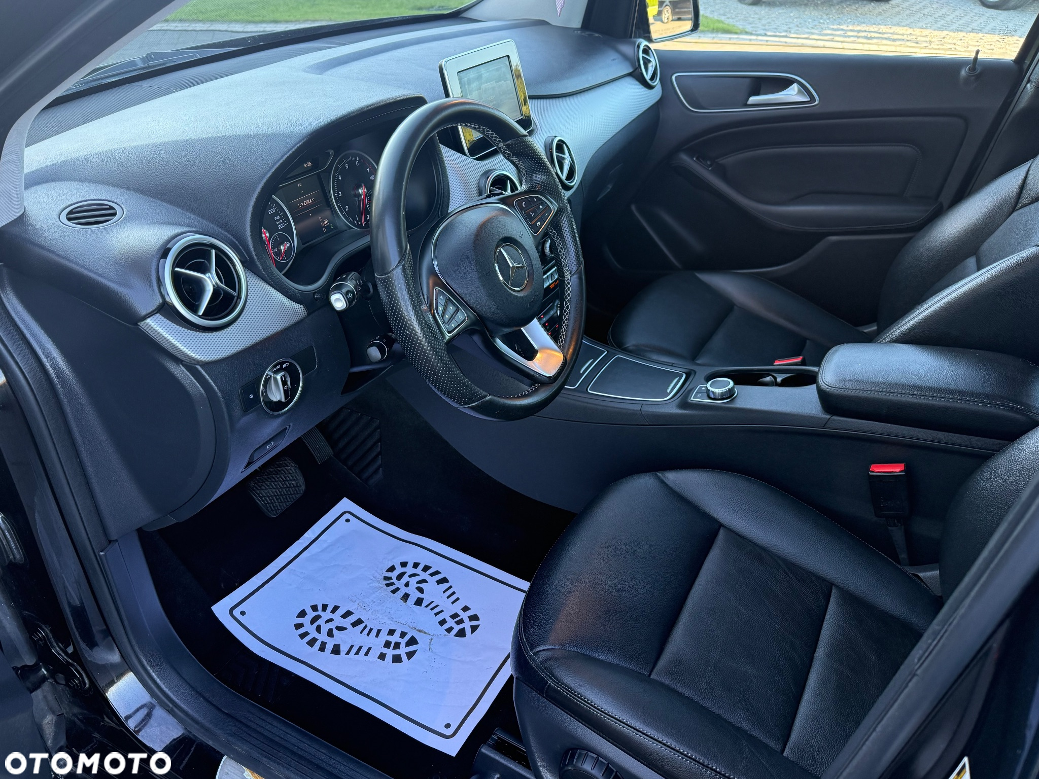 Mercedes-Benz Klasa B 250 4-Matic - 8