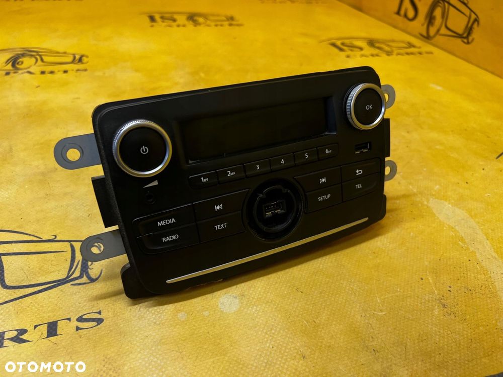 RADIO ODTWARZACZ CD MP3 USB DACIA DOKKER DUSTER II - 1