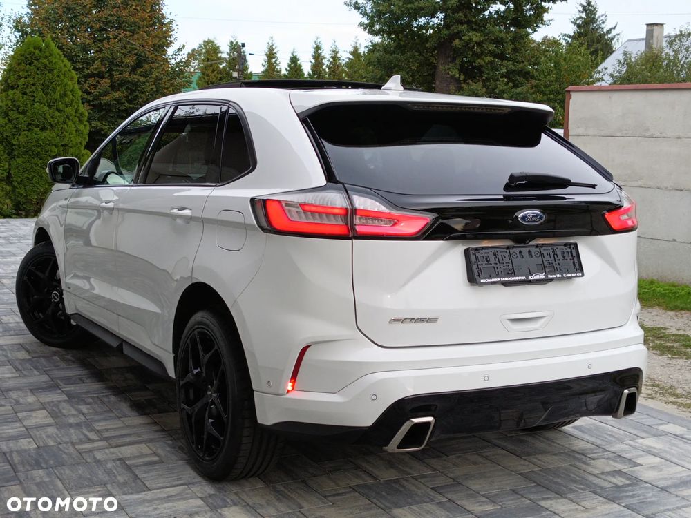 Ford Edge 2.0 EcoBlue Twin-Turbo 4WD Titanium - 11