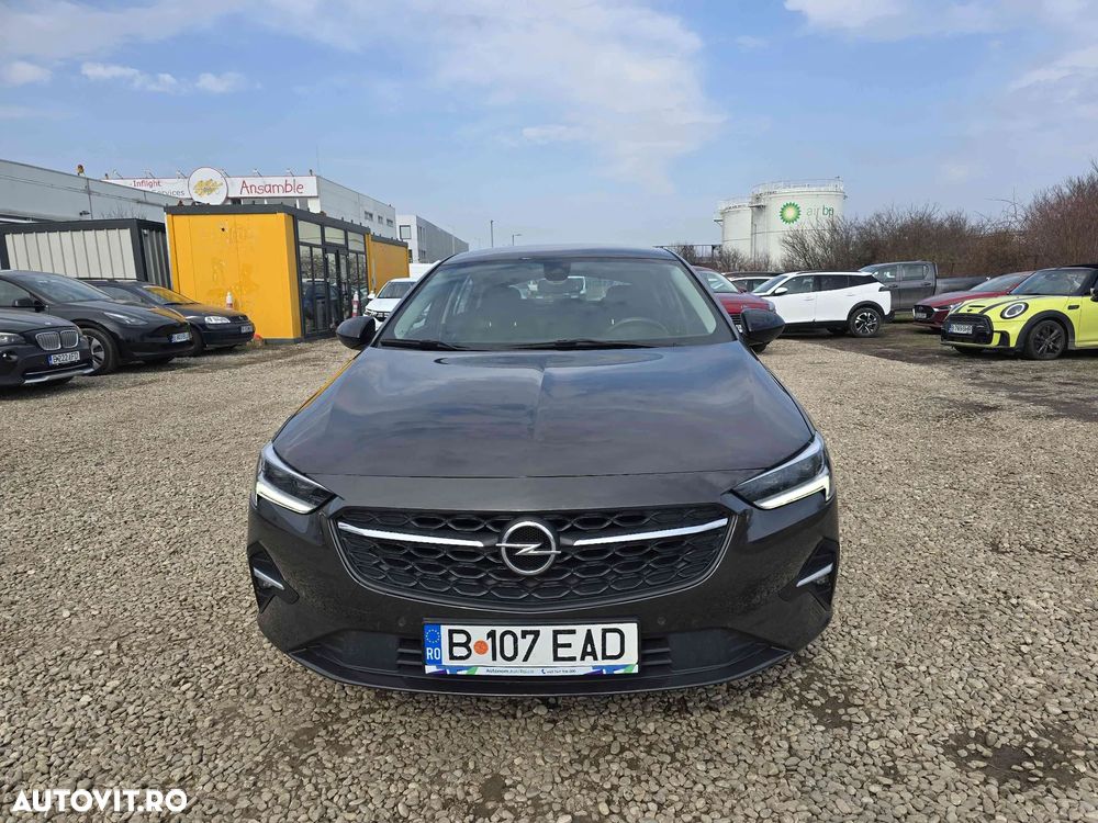 Opel Insignia - 1