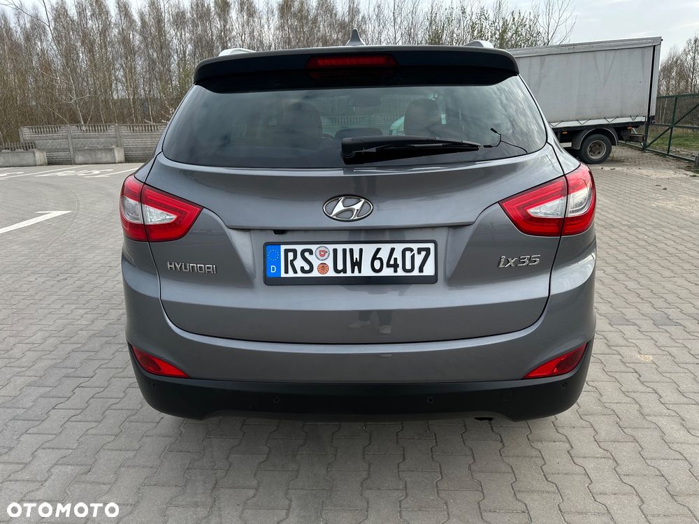 Hyundai ix35 1.6 2WD Fifa World Cup Edition - 5