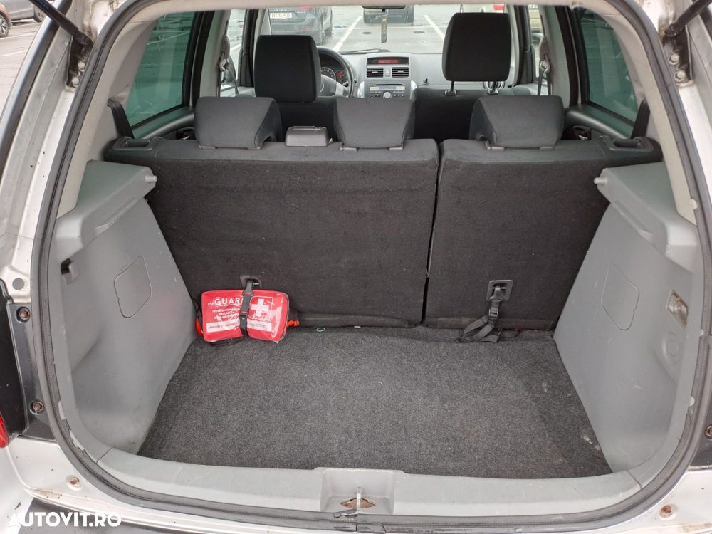 Suzuki SX4 1.6L 2WD GS - 11