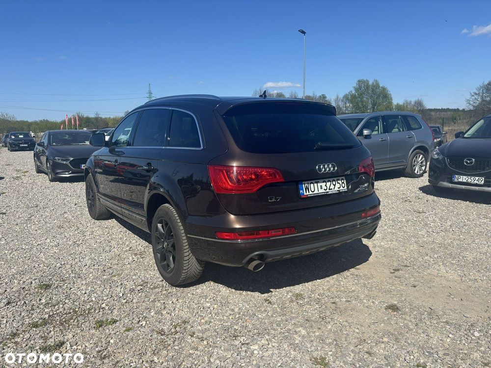 Audi Q7 - 8