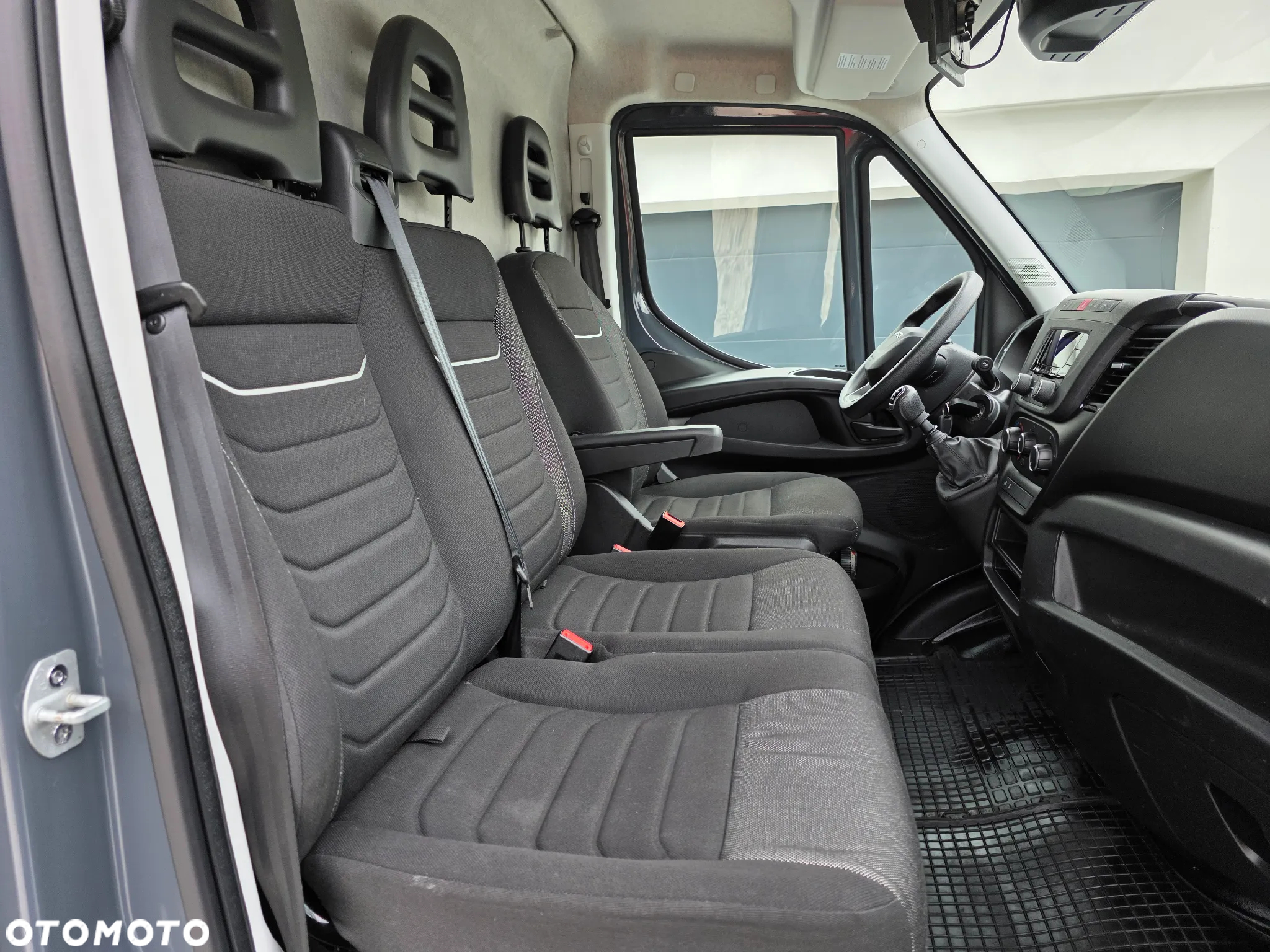 Iveco DAILY 35S16 L3H2 48tyś km SALON POLSKA FV23% LEDY KAMERA - 23