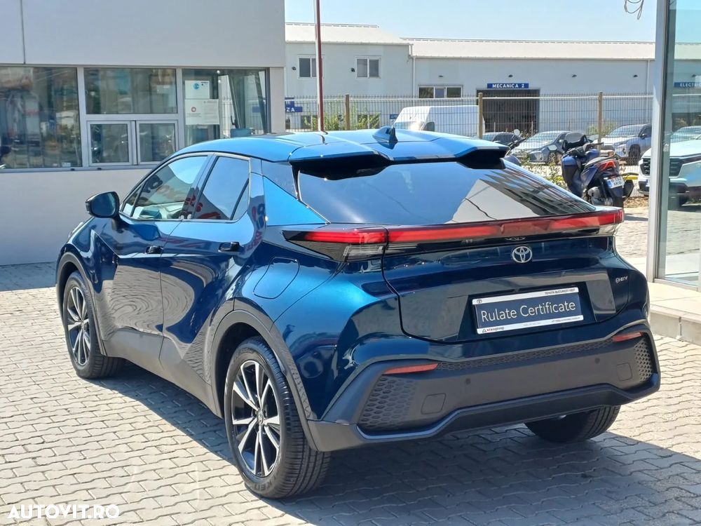Toyota C-HR - 5