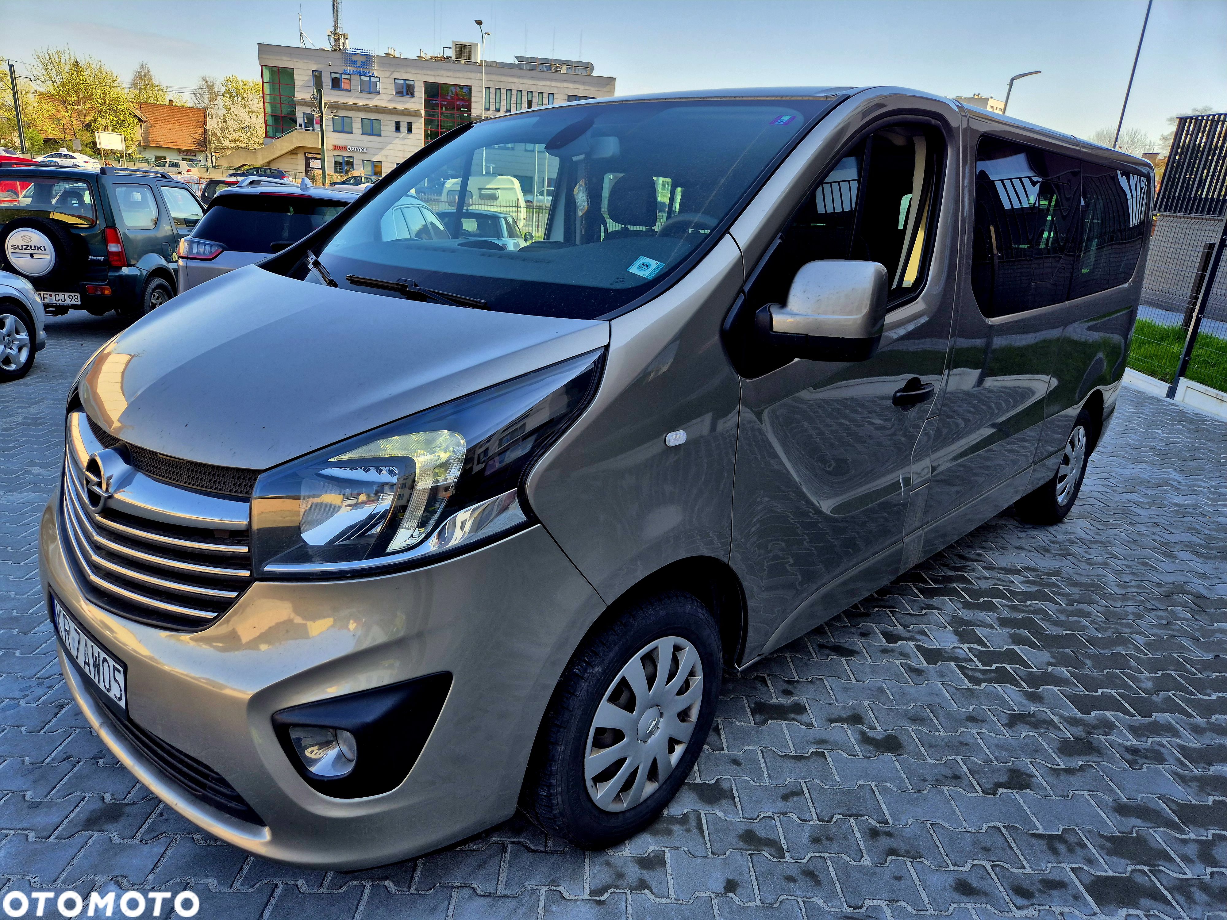 Opel Vivaro Tourer 1.6 CDTI L2 - 1