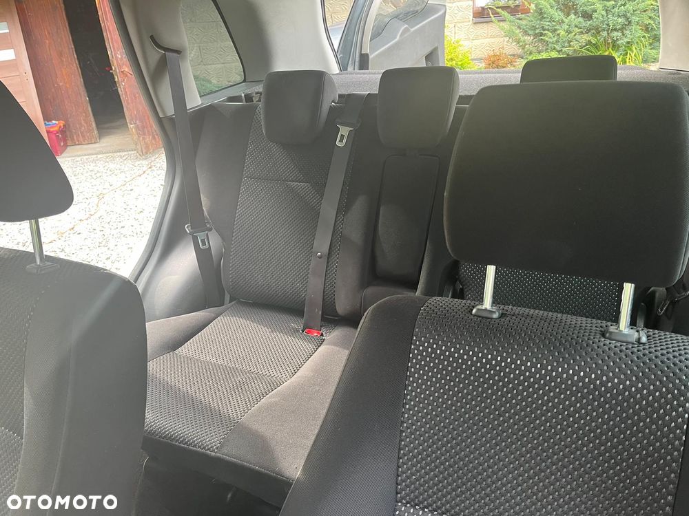 Suzuki Grand Vitara 1.9 DDiS - 10