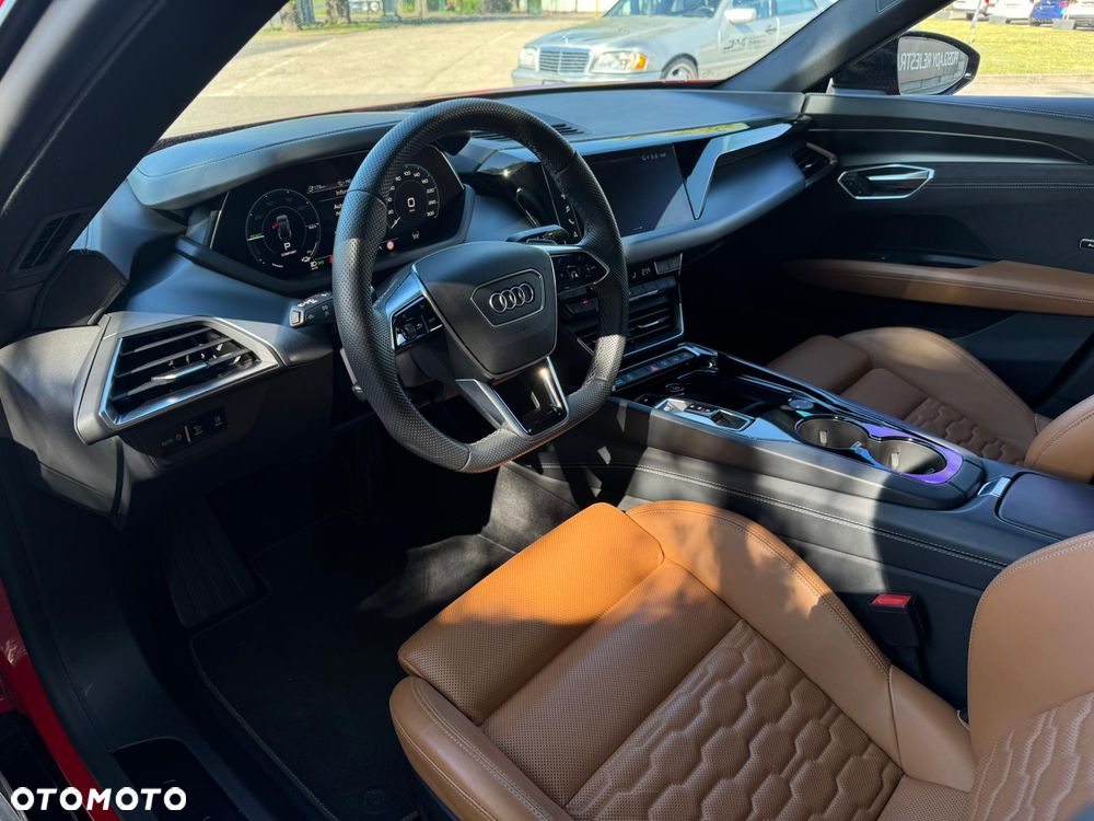 Audi e-tron S Quattro - 19