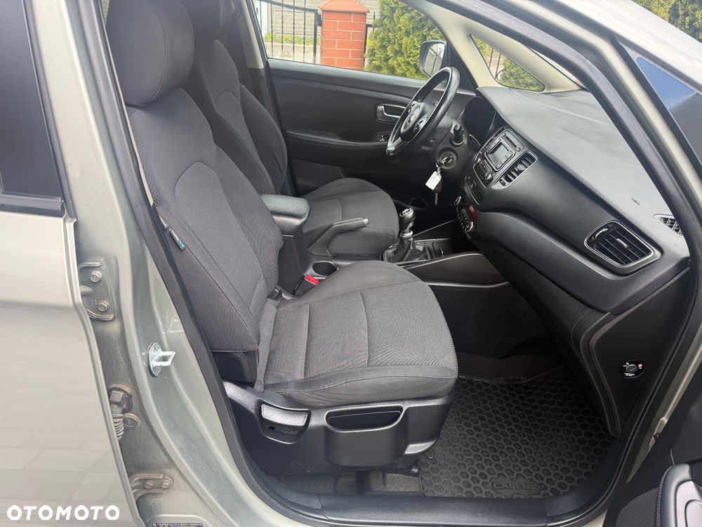 Kia Carens 1.6 GDI Edition 7 - 17