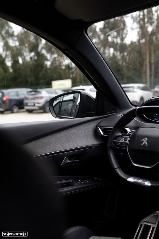 Peugeot 3008 1.6 Hybrid4 GT Pack e-EAT8 - 29