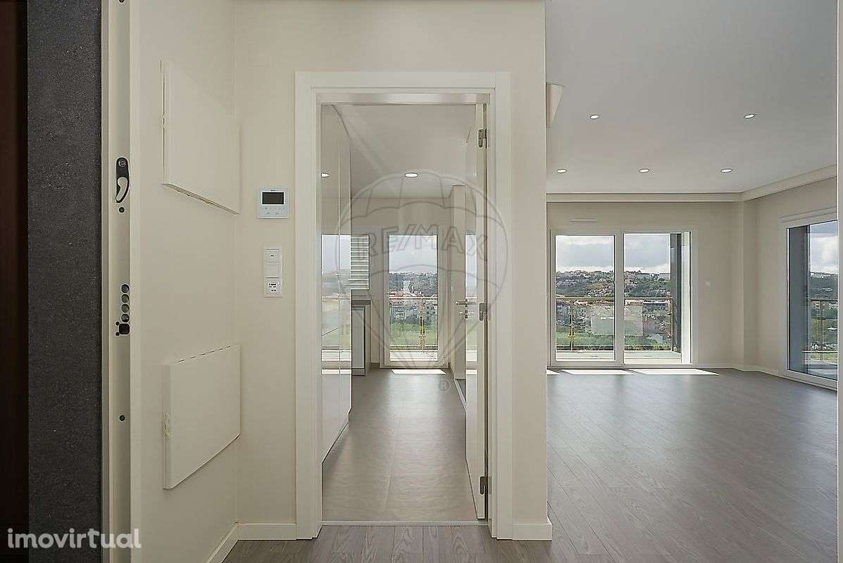 Apartamento T2 para arrendamento - Grande imagem: 2/16