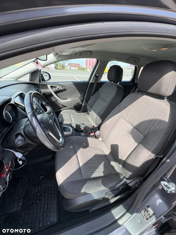 Opel Astra 1.6 Active - 12