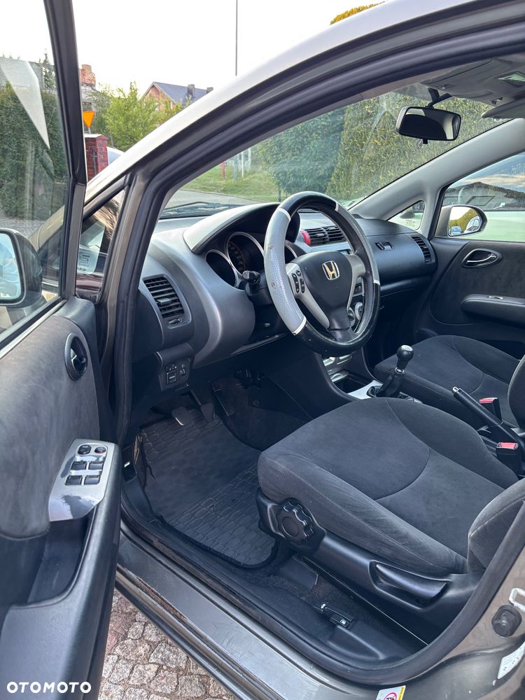 Honda City 1.4 Comfort - 13