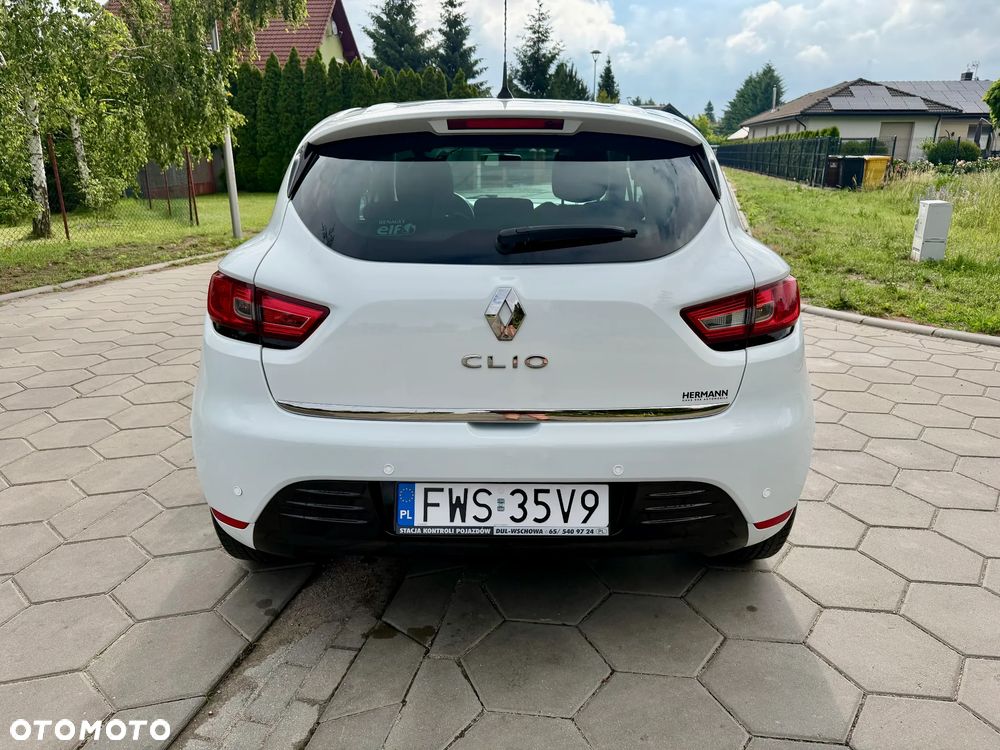Renault Clio 1.2 16V 75 Life - 4