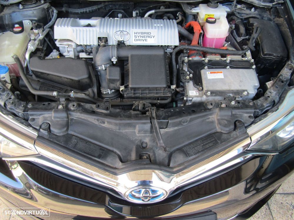 Toyota Auris Touring Sports - 12