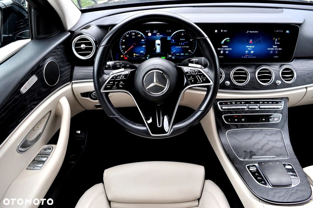 Mercedes-Benz Klasa E 200 9G-TRONIC Avantgarde - 18