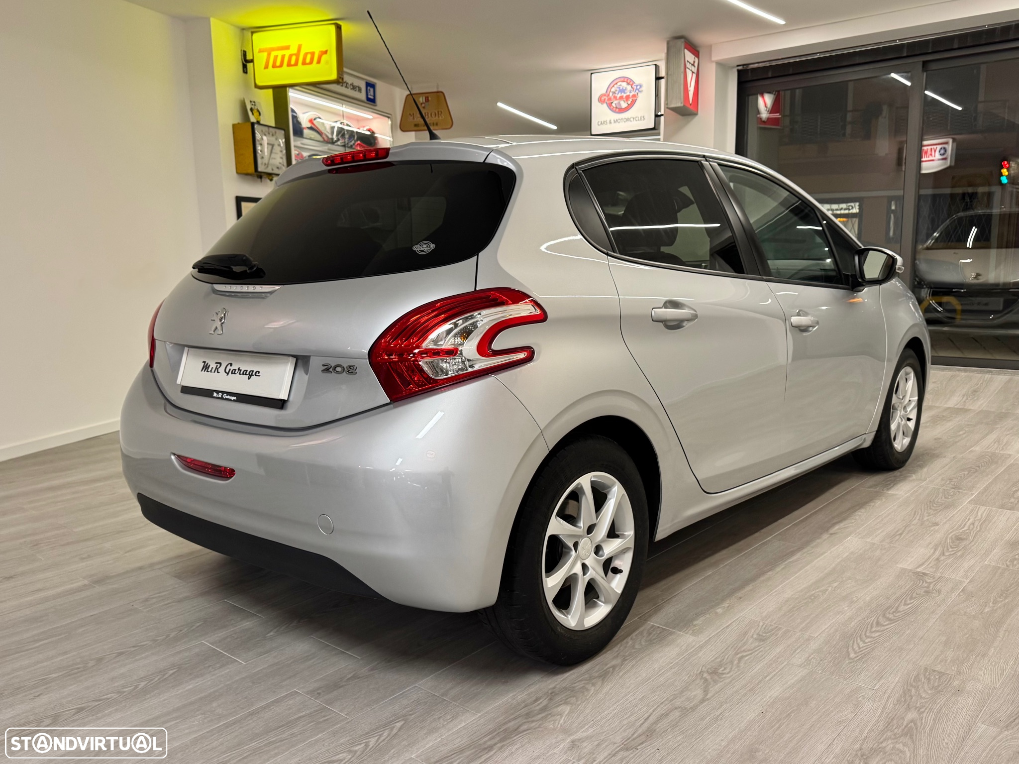 Peugeot 208 1.4 VTi Active - 4