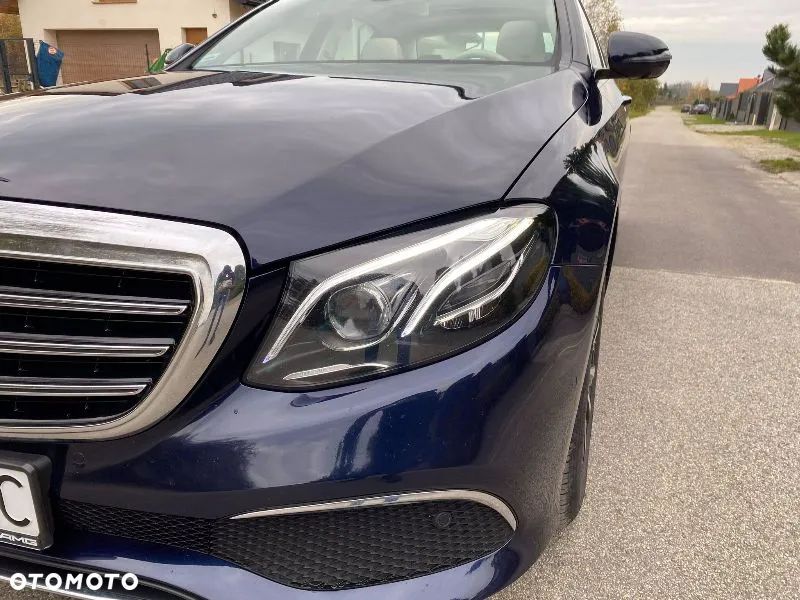 Mercedes-Benz Klasa E 300 d 9G-TRONIC - 15