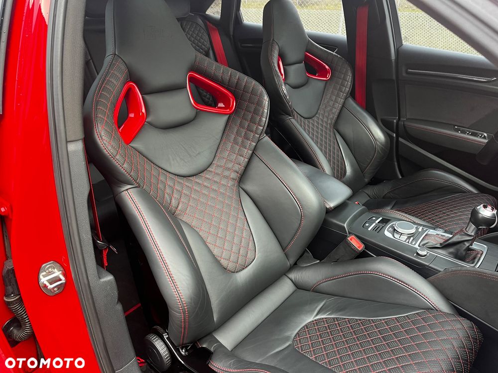 Audi S3 S tronic - 15