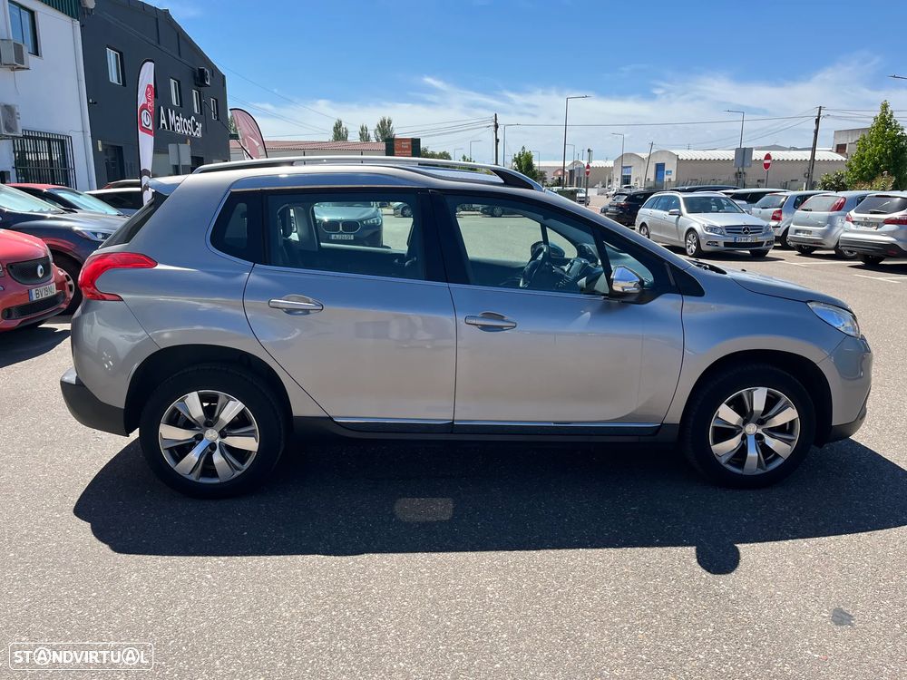 Peugeot 2008 1.6 BlueHDi Style - 6
