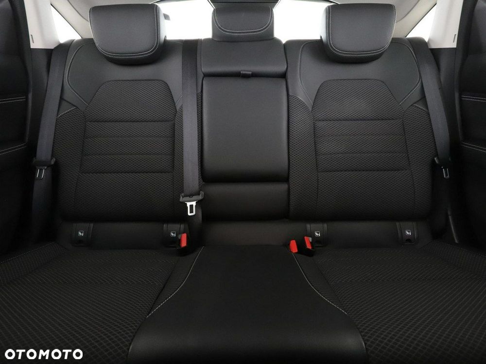 Renault Arkana 1.6 E-TECH Intens MMT - 18