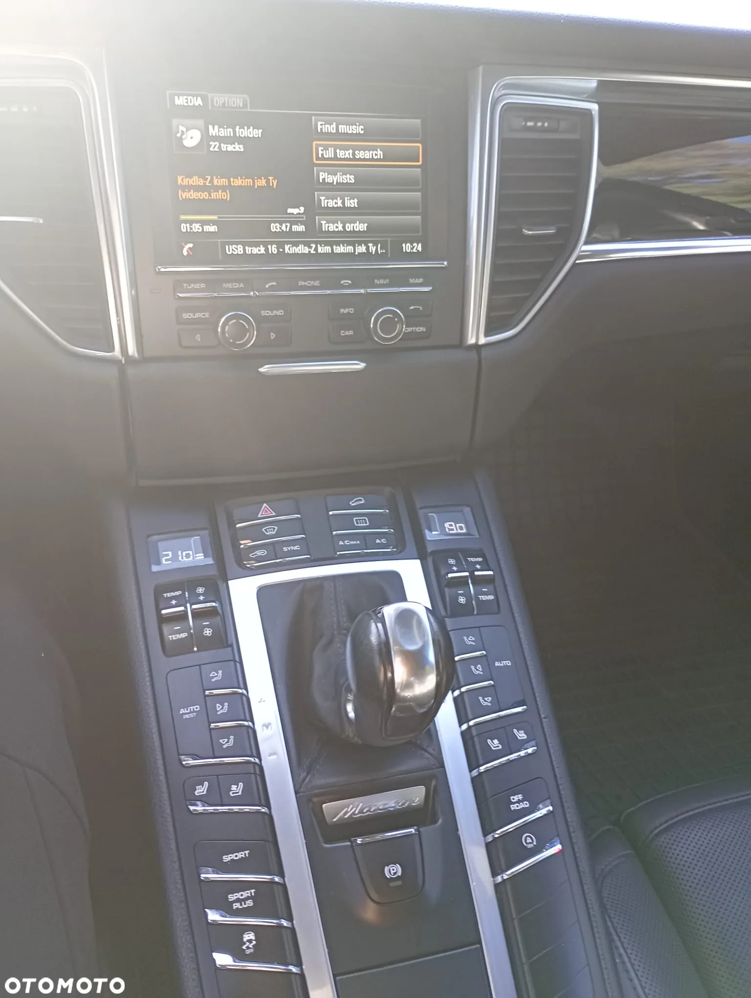 Porsche Macan S - 12
